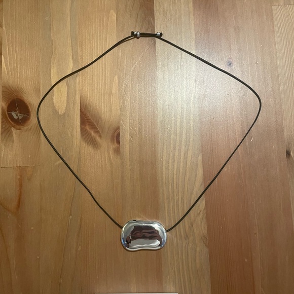 Heaven Mayhem Julia Necklace - Picture 2 of 6